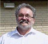 Zu sehen ist das Autorenbild von Manfred Weidinger